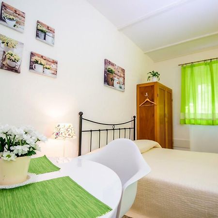 Rustica Apartments ชิเบนิก ภายนอก รูปภาพ