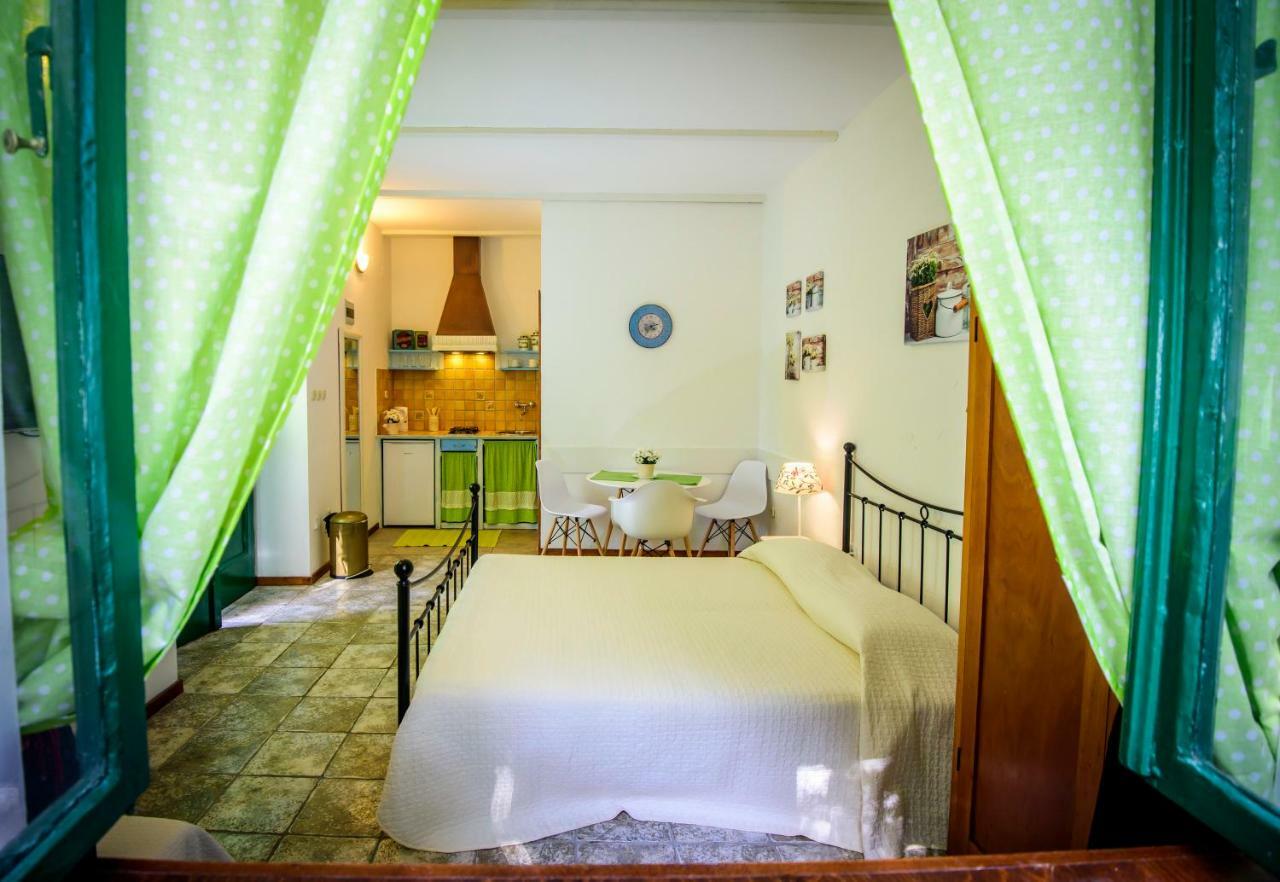 Rustica Apartments ชิเบนิก ภายนอก รูปภาพ