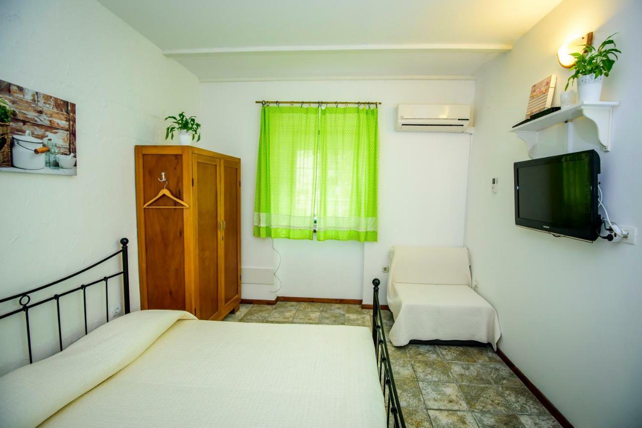 Rustica Apartments ชิเบนิก ภายนอก รูปภาพ