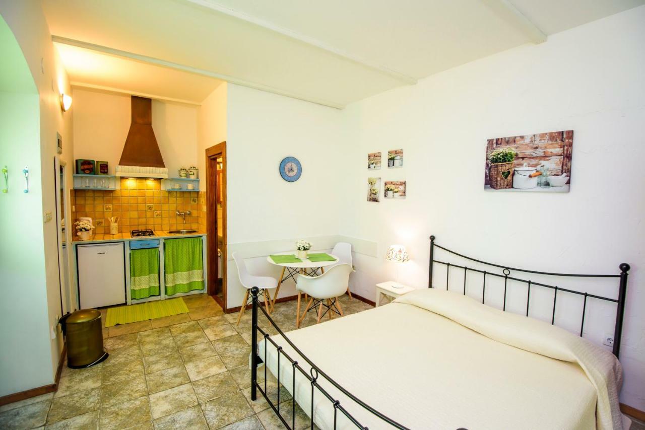 Rustica Apartments ชิเบนิก ภายนอก รูปภาพ
